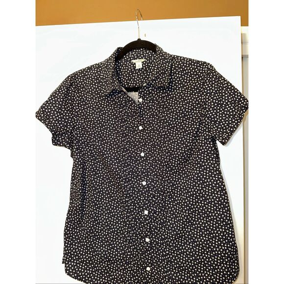 L.L. Bean Medium Short Sleeve Collared Button Down Shirt Navy White Star Pattern - Picture 3 of 10